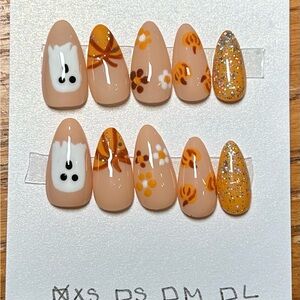 Chic Nail Art Set - Orange and White